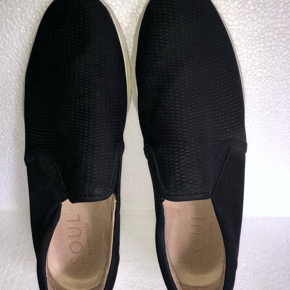 Soul Naturalizer Women’s 8M Black Slip-On Casual Shoes Sneakers